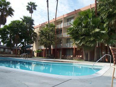 Regency Inn And Suites Baldwin Park Exterior photo